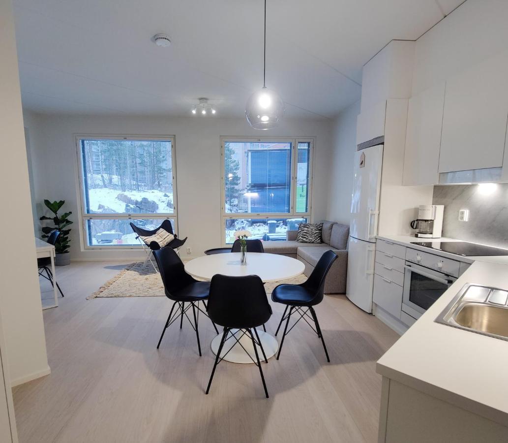 Peaceful Nordic Home For 5 / Near City And Airport Хельсинки Экстерьер фото